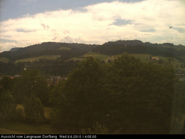 Webcam-Bild: Aussicht vom Dorfberg in Langnau 20100609-140500