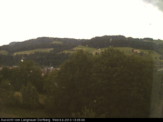 Webcam-Bild: Aussicht vom Dorfberg in Langnau 20100609-180500