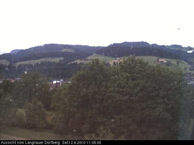 Webcam-Bild: Aussicht vom Dorfberg in Langnau 20100612-110500