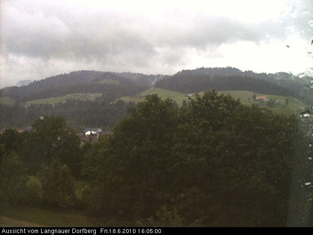 Webcam-Bild: Aussicht vom Dorfberg in Langnau 20100618-160500