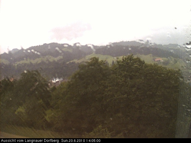 Webcam-Bild: Aussicht vom Dorfberg in Langnau 20100620-140500