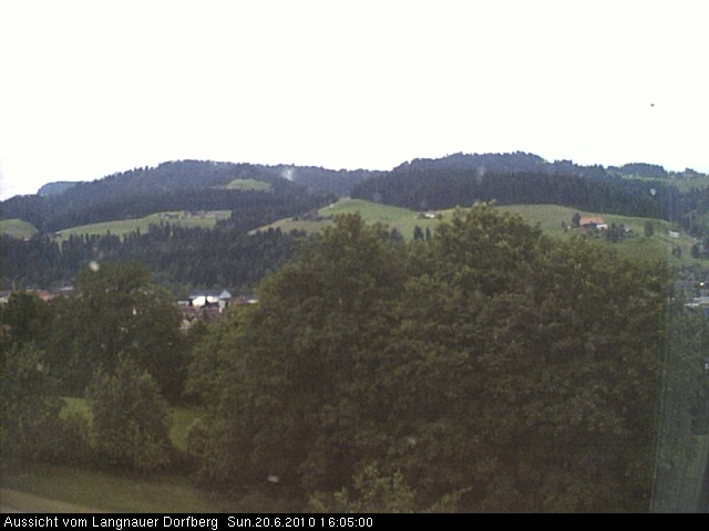 Webcam-Bild: Aussicht vom Dorfberg in Langnau 20100620-160500
