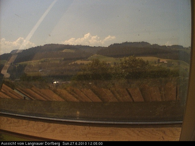 Webcam-Bild: Aussicht vom Dorfberg in Langnau 20100627-120500