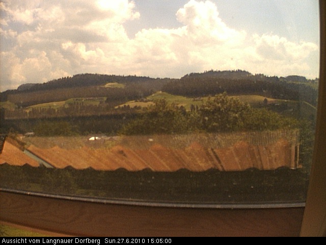 Webcam-Bild: Aussicht vom Dorfberg in Langnau 20100627-150500