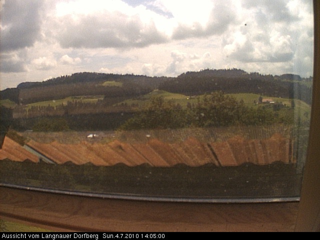 Webcam-Bild: Aussicht vom Dorfberg in Langnau 20100704-140500