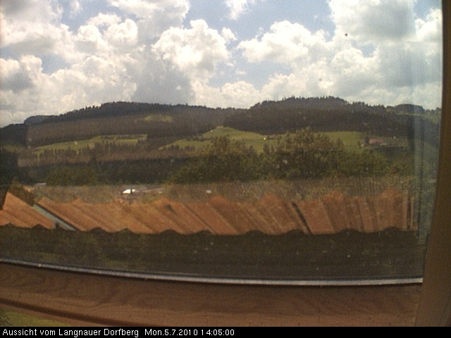 Webcam-Bild: Aussicht vom Dorfberg in Langnau 20100705-140500