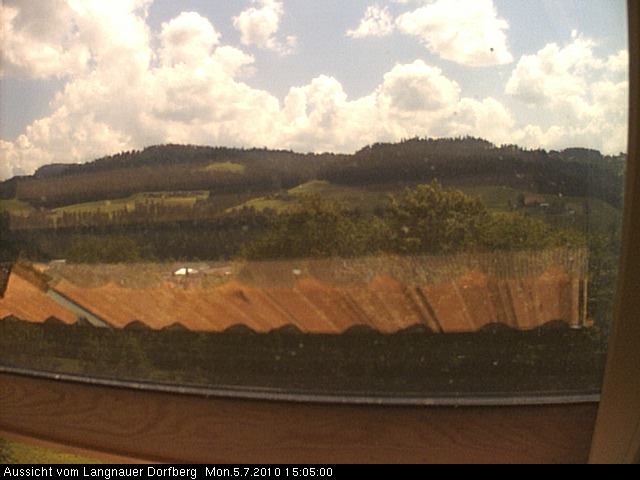 Webcam-Bild: Aussicht vom Dorfberg in Langnau 20100705-150500