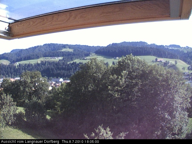 Webcam-Bild: Aussicht vom Dorfberg in Langnau 20100708-180500
