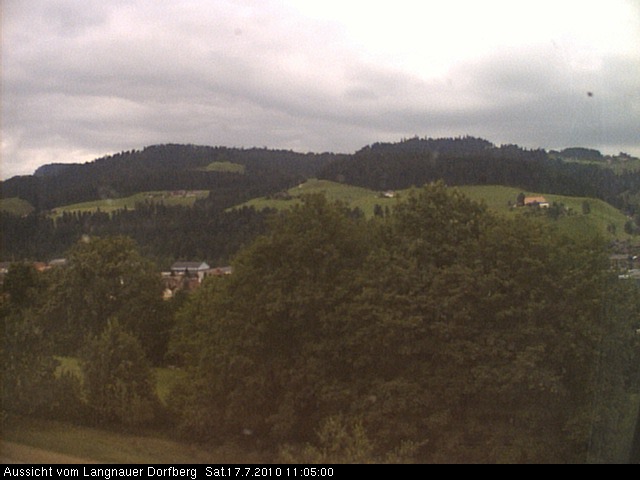 Webcam-Bild: Aussicht vom Dorfberg in Langnau 20100717-110500