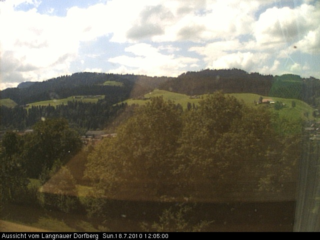 Webcam-Bild: Aussicht vom Dorfberg in Langnau 20100718-120500