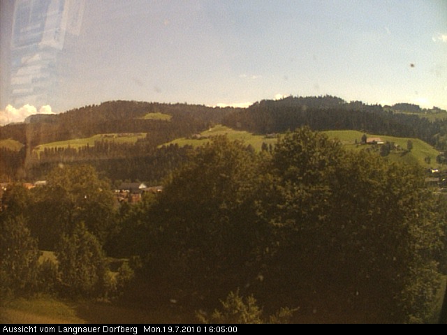 Webcam-Bild: Aussicht vom Dorfberg in Langnau 20100719-160500