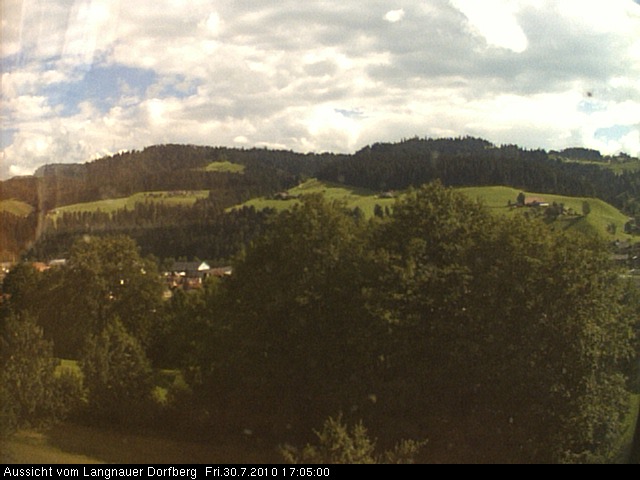 Webcam-Bild: Aussicht vom Dorfberg in Langnau 20100730-170500