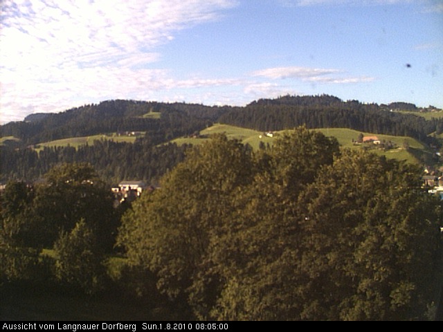 Webcam-Bild: Aussicht vom Dorfberg in Langnau 20100801-080500