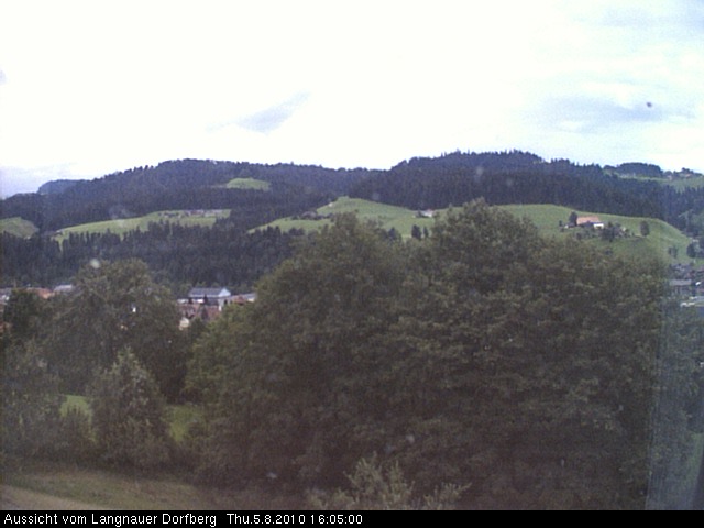 Webcam-Bild: Aussicht vom Dorfberg in Langnau 20100805-160500