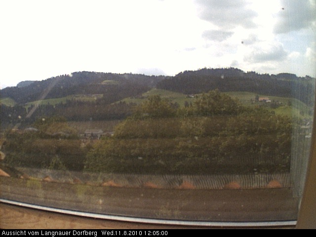 Webcam-Bild: Aussicht vom Dorfberg in Langnau 20100811-120500