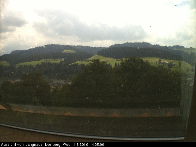 Webcam-Bild: Aussicht vom Dorfberg in Langnau 20100811-140500