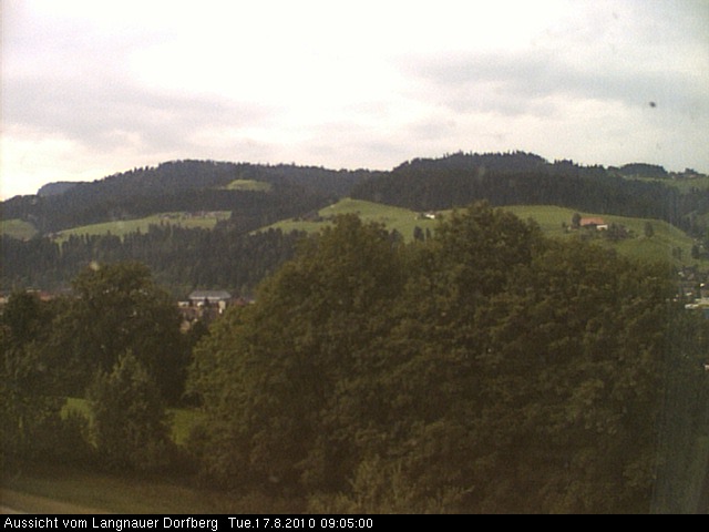 Webcam-Bild: Aussicht vom Dorfberg in Langnau 20100817-090500
