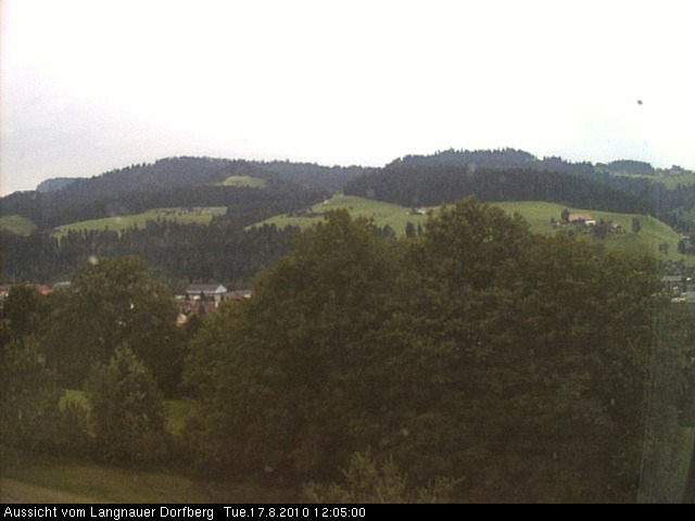 Webcam-Bild: Aussicht vom Dorfberg in Langnau 20100817-120500