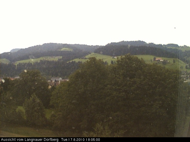 Webcam-Bild: Aussicht vom Dorfberg in Langnau 20100817-180500