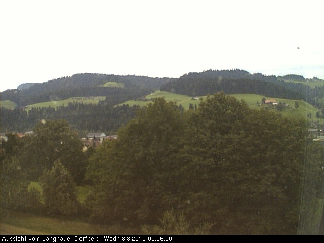 Webcam-Bild: Aussicht vom Dorfberg in Langnau 20100818-090500