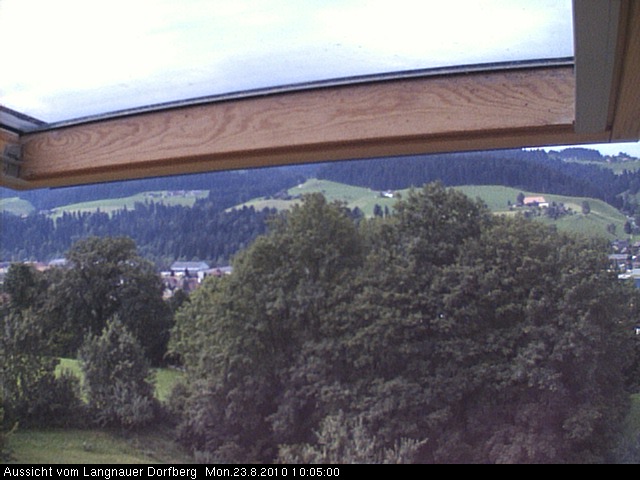 Webcam-Bild: Aussicht vom Dorfberg in Langnau 20100823-100500