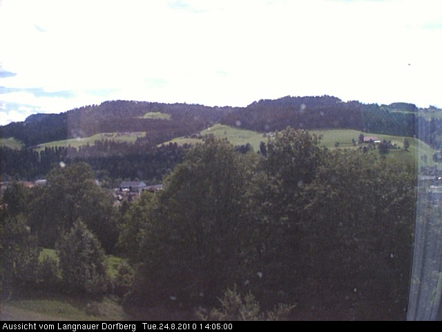 Webcam-Bild: Aussicht vom Dorfberg in Langnau 20100824-140500