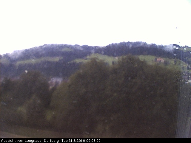 Webcam-Bild: Aussicht vom Dorfberg in Langnau 20100831-090500