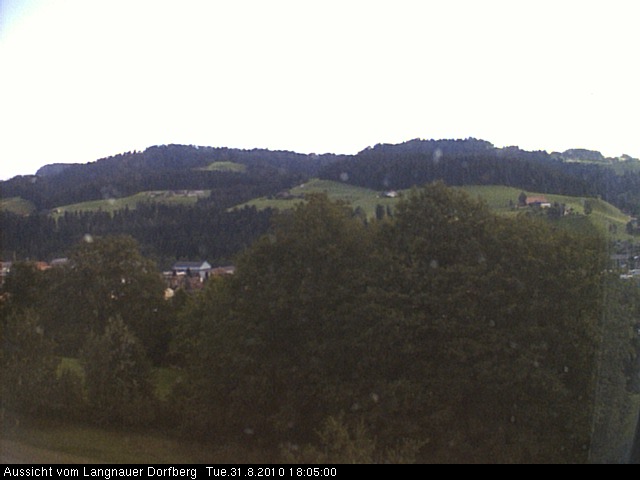 Webcam-Bild: Aussicht vom Dorfberg in Langnau 20100831-180500