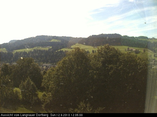 Webcam-Bild: Aussicht vom Dorfberg in Langnau 20100912-120500