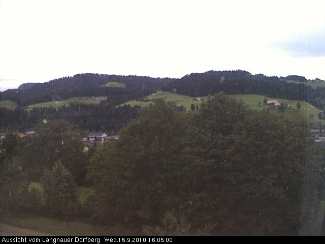 Webcam-Bild: Aussicht vom Dorfberg in Langnau 20100915-160500