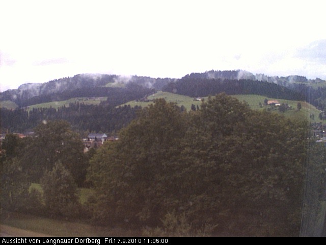 Webcam-Bild: Aussicht vom Dorfberg in Langnau 20100917-110500