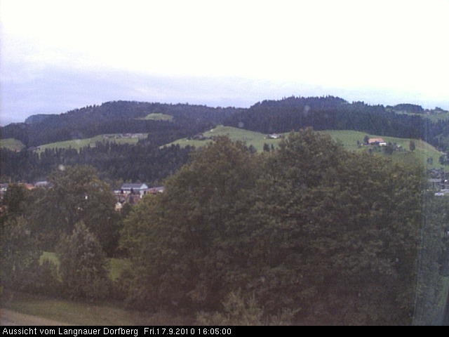 Webcam-Bild: Aussicht vom Dorfberg in Langnau 20100917-160500