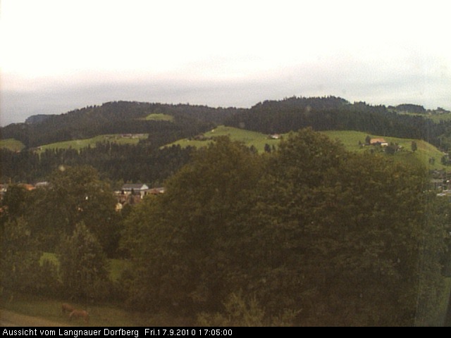 Webcam-Bild: Aussicht vom Dorfberg in Langnau 20100917-170500