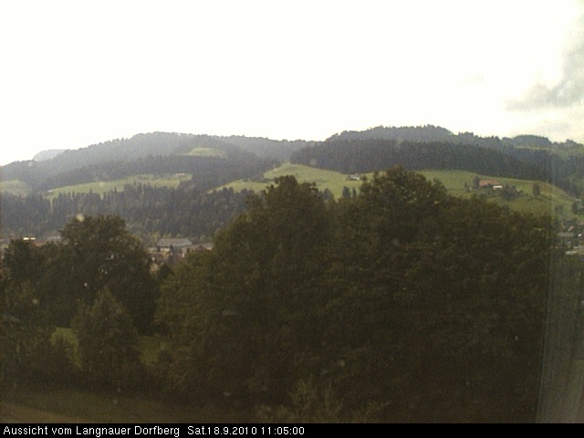 Webcam-Bild: Aussicht vom Dorfberg in Langnau 20100918-110500