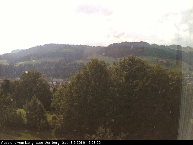 Webcam-Bild: Aussicht vom Dorfberg in Langnau 20100918-120500