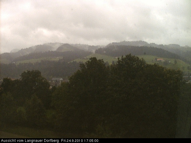 Webcam-Bild: Aussicht vom Dorfberg in Langnau 20100924-170500