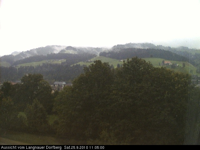 Webcam-Bild: Aussicht vom Dorfberg in Langnau 20100925-110500