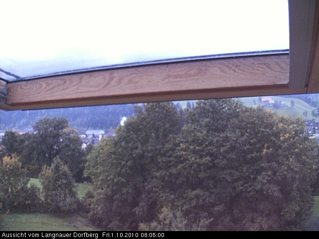 Webcam-Bild: Aussicht vom Dorfberg in Langnau 20101001-080500