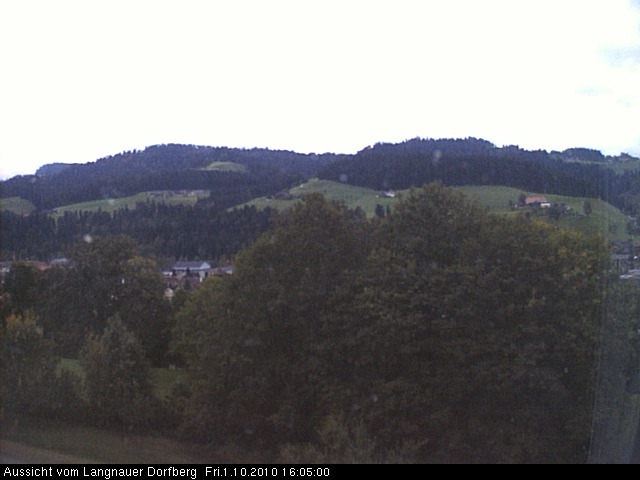 Webcam-Bild: Aussicht vom Dorfberg in Langnau 20101001-160500
