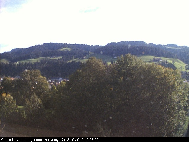 Webcam-Bild: Aussicht vom Dorfberg in Langnau 20101002-170500