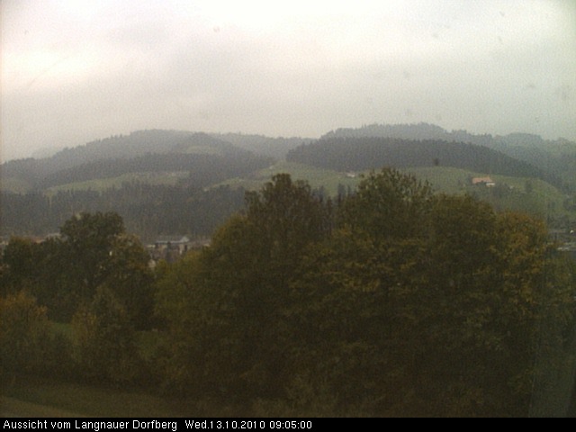 Webcam-Bild: Aussicht vom Dorfberg in Langnau 20101013-090500