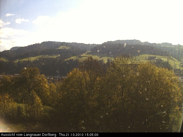 Webcam-Bild: Aussicht vom Dorfberg in Langnau 20101021-150500