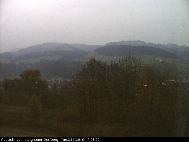 Webcam-Bild: Aussicht vom Dorfberg in Langnau 20101102-170500