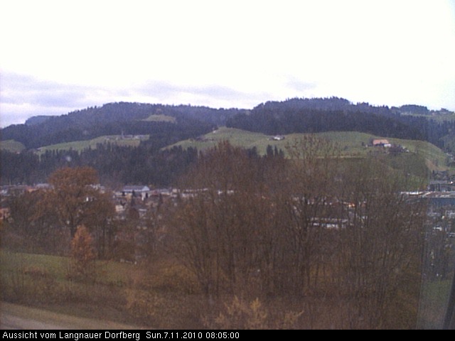Webcam-Bild: Aussicht vom Dorfberg in Langnau 20101107-080500