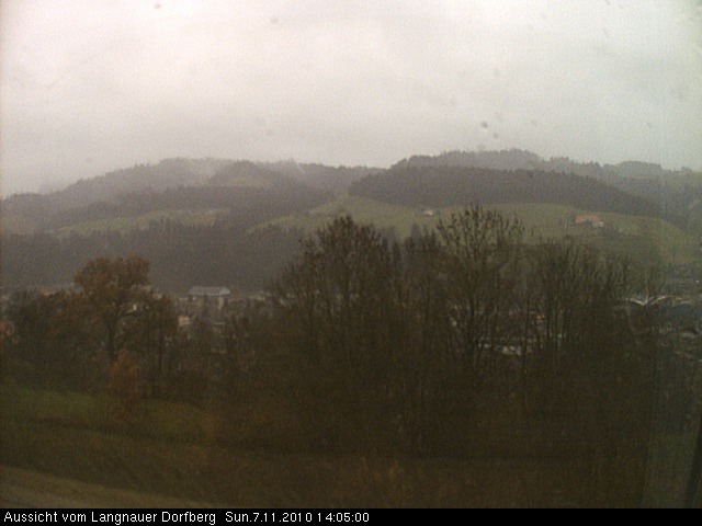 Webcam-Bild: Aussicht vom Dorfberg in Langnau 20101107-140500
