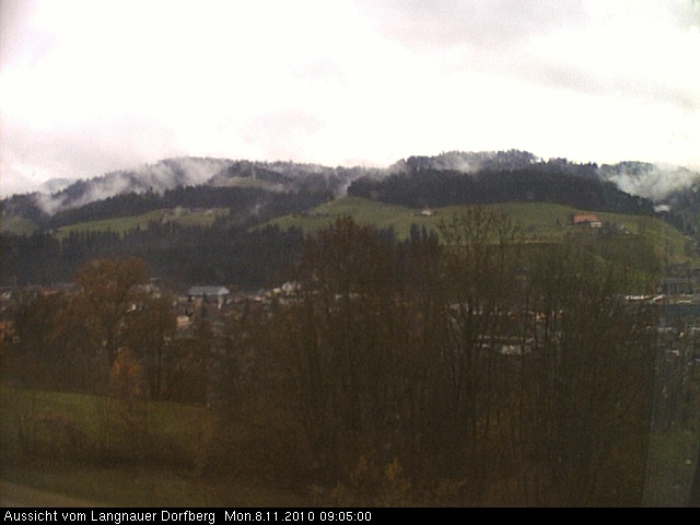 Webcam-Bild: Aussicht vom Dorfberg in Langnau 20101108-090500