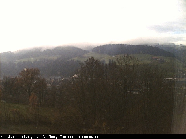 Webcam-Bild: Aussicht vom Dorfberg in Langnau 20101109-090500