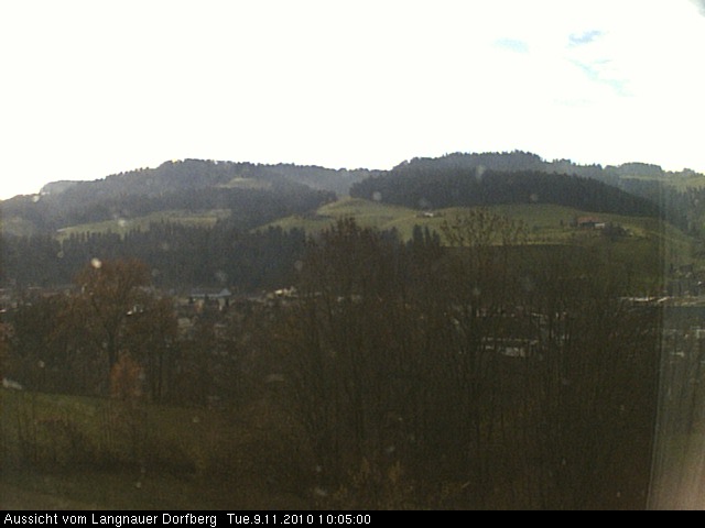 Webcam-Bild: Aussicht vom Dorfberg in Langnau 20101109-100500