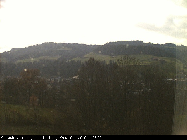 Webcam-Bild: Aussicht vom Dorfberg in Langnau 20101110-110500