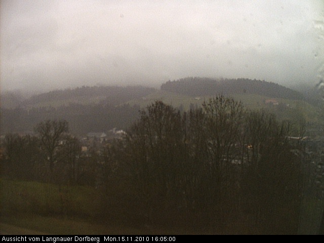 Webcam-Bild: Aussicht vom Dorfberg in Langnau 20101115-160500